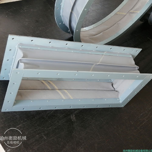 <b>伸缩软连接</b>